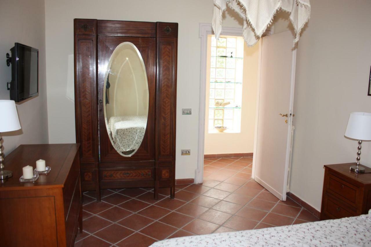 B&B La Marchesa Sant' Anastasia Exterior photo